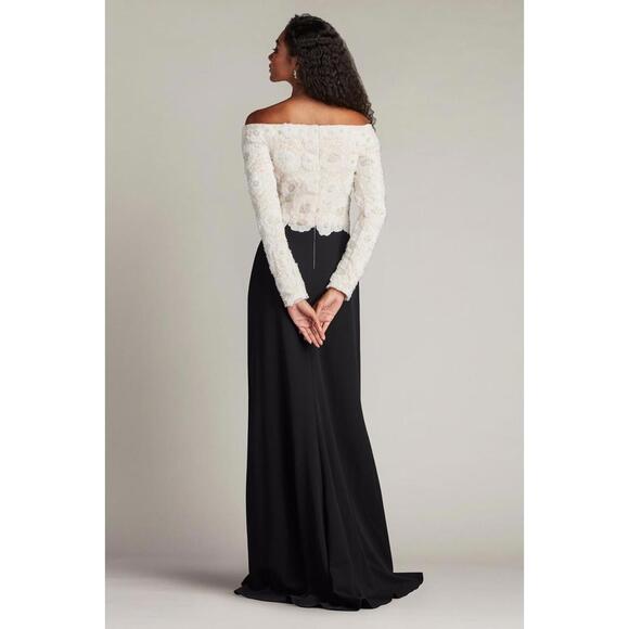 NEW, Tadashi Shoji Rhinestone Floral Off the Shoulder Gown Sz 6 #LD220 - Picture 2 of 8